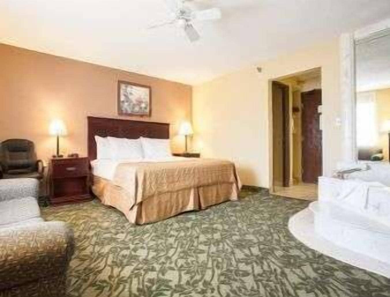 Hotel Baymont By Wyndham Battle Creek/I-94 Exterior foto