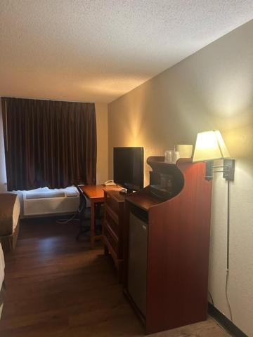 Hotel Baymont By Wyndham Battle Creek/I-94 Exterior foto